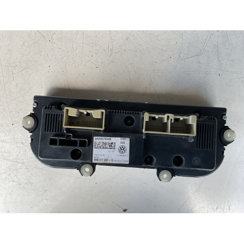 3AA907044B COMANDO CLIMA ARIA A/C VOLKSWAGEN PASSAT 2012 5HB 011 257 -10