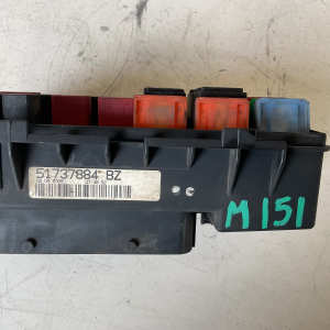 51737884 CENTRALINA FUSIBILIERA SCATOLA FUSIBILI RELÈ FIAT GRANDE PUNTO 1.2