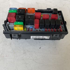 51736451 SCATOLA PORTA FUSIBILI PER FIAT Grande Punto 1° Serie 51736451 350A1000 BENZINA