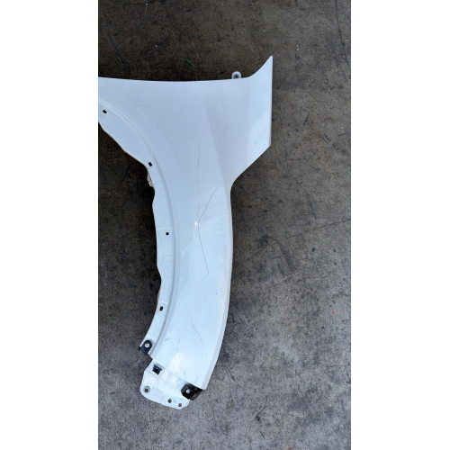 PARAFANGO ANTERIORE DESTRO HONDA HRV HR-V1.6 D 88KW 2016 N16A3