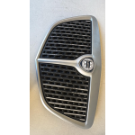 735428201 735425496 735425960 GRIGLIA PARAURTI ANTERIORE LANCIA Y YPSILON ANNO 2010