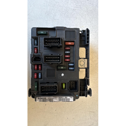 9643498780-00  T118470004K CENTRALINA SCATOLA PORTA FUSIBILI CITROEN C3 1.4 D 66KW 2004 