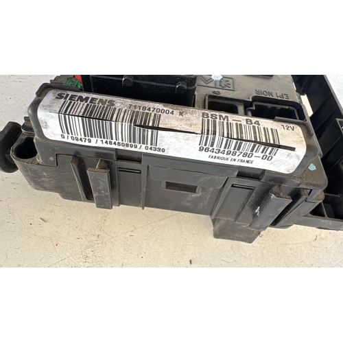 9643498780-00  T118470004K CENTRALINA SCATOLA PORTA FUSIBILI CITROEN C3 1.4 D 66KW 2004 