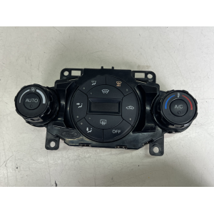 8A6T-18C612-BL CENTRALINA COMANDI CLIMA AUTOMATICO FORD FIESTA 2011 