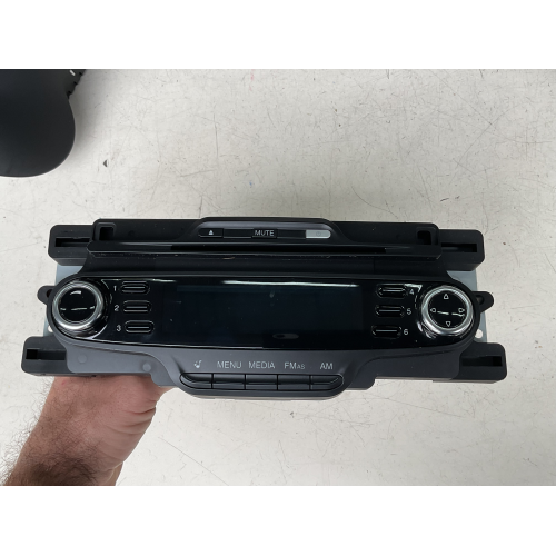 7642322316 1561023580 Autoradio per Alfa Romeo Giulietta Serie (940) (13gt) (2013 In produzione)