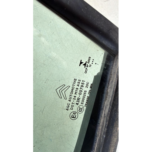 9806128880 VETRO FISSO PORTA ANTERIORE SINISTRA Citroen C3 2 serie 1.2 B 82 CV 60 kW HMZ (EB2) 2012 2016 43R-007951  