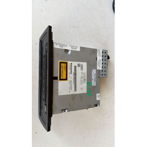 8T1035110C RADIO LETTORE CD STEREO AUDI A4 2.0 D 105KW 143CV 2008  SIGLA MOTORE CAG CX-CA1796G