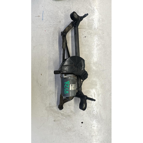 13182340  367546129 Motorino tergicristallo ant Opel Corsa D dal 2006 al 2014