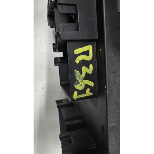 95492932 -01 CENTRALINA FUSIBILI PER DAEWOO - CHEVROLET CRUZE (12-16) J308 SW 1.7 16V TD 2012