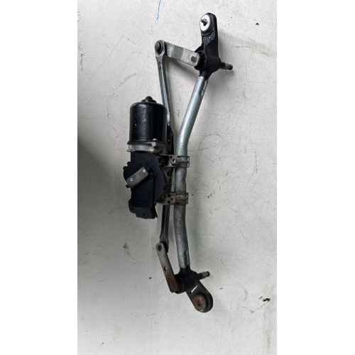 54523631  8200268931 MOTORINO TERGICRISTALLO RENAULT CLIO TERZA SERIE 2010