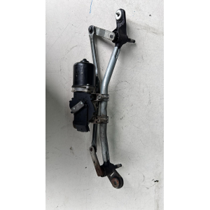 54523631  8200268931 MOTORINO TERGICRISTALLO RENAULT CLIO TERZA SERIE 2010