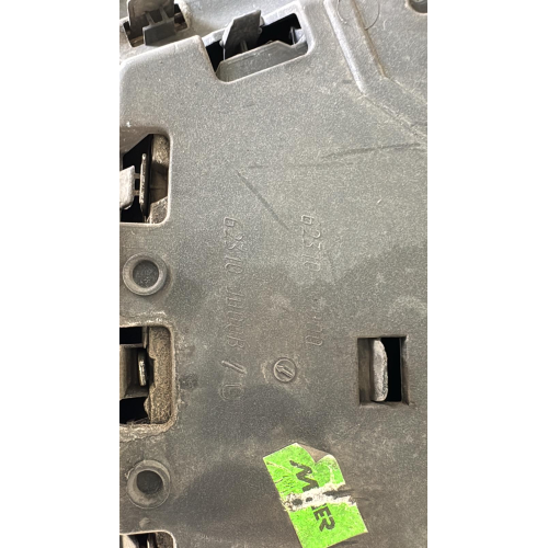62310J000B Mascherina anteriore per Nissan Qashqai 1 Serie (2006 2009