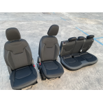 TAPPEZZERIA COMPLETA SEDILI ANTERIORI E POSTERIORI JEEP Renegade Serie 2024 3200KM