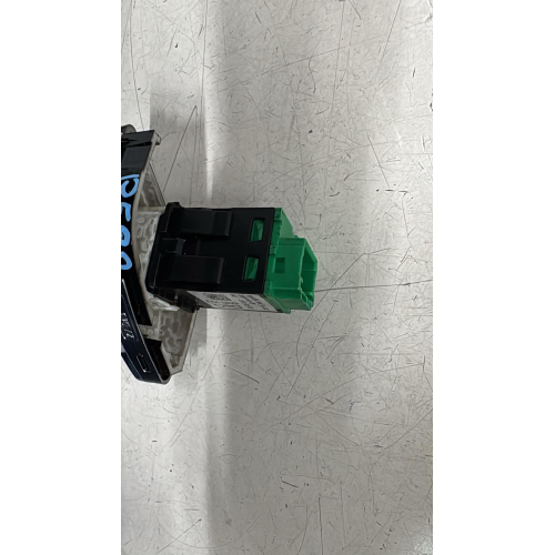 96656596XU PULSANTE INTERRUTTORE CHIUSURA APERTURA PORTE CITROEN C3 2 SERIE -00 3385.4101-02