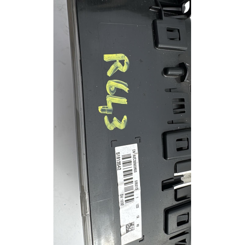 51913542  A2C32922600 QUADRO CONTACHILOMETRI FIAT 500L 2013 1.3 MJT 2013
