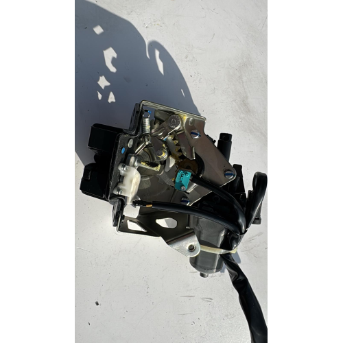 D62-61342-D 163800-0062  MOTORINO SERRATURA PORTELLONE POSTERIORE TOYOTA RAV4 4 IV 2013