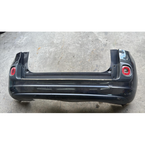 PARAURTI POSTERIORE PER FIAT 500 L Serie (351_352) 2014 CON GRAFFI E FANALINO ROTTO 