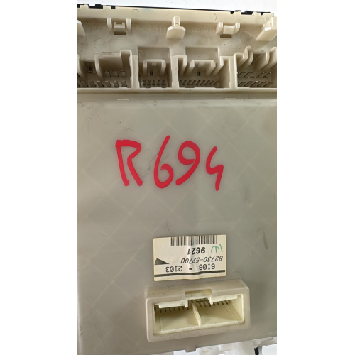 82730-52700 6I06-2103 CENTRALINA BODY COMPUTER TOYOTA YARIS II