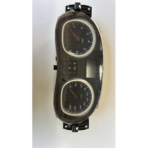 QUADRO STRUMENTI CONTACHILOMETRI Dacia Duster 1.5 dCi Diesel 107CV 79kW K9K 898 2012 K9K J8