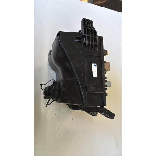 91441-2Y292  CENTRALINA SCATOLA FUSIBILI ANTERIORE HYUNDAI IX35 1.7 1700 CRDI D 85KW 2013 EURO5 76065KM D4FD 20121112  1211120049 121112