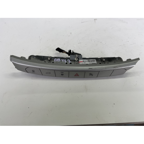 07356464180 PULSANTIERA CENTRALE PER FIAT Tipo berlina 5p 07356464180 (15>)