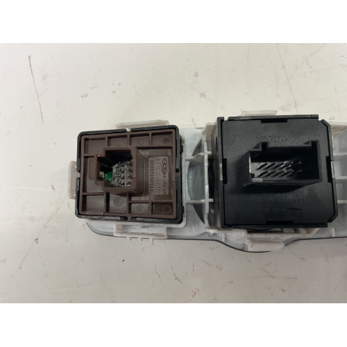 J60-8202570 COMANDO LUCI DR 3 3.0 1.5 LPG B Gas (GPL) 114CV  84kW SQRE4G15C anno 2023