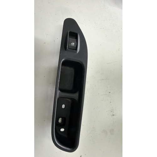 07356323450 COMANDO PULSANTIERA ANTERIORE DESTRA PER FIAT Tipo berlina 5p 2018 30170990  7356314640E