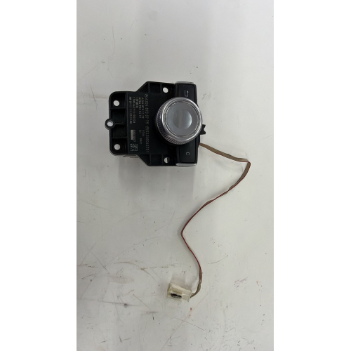 A2048700779 PAD GRUPPO DI COMANDO SISTEMA DI NAVIGAZIONE SATELLITARE MERCEDES CLASSE C 200 W204 2.2 D 100KW AUT 5P (2011)  03358060201 A2048701179 A2049020501 