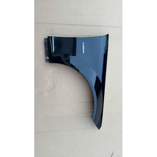 Parafango anteriore destro mercedes classe c w204 2007/2010