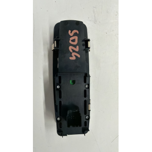 68029178 PULSANTE ALZAVETRO ANTERIORE DX JEEP Cherokee IV (KK) 2.8 CRD 4x4 Diesel 177CV 130kW ENS da anno 2008 10001746