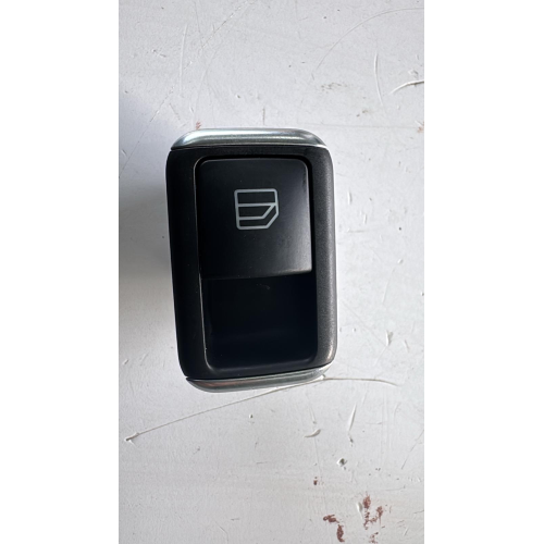 A2049055502 COMANDO Pulsantiera alzavetri per MERCEDES CLASSE C E GLK (W204) 10021838 10065654