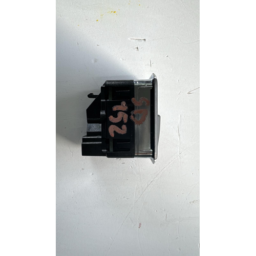 A2049055502 COMANDO Pulsantiera alzavetri per MERCEDES CLASSE C E GLK (W204) 10021838