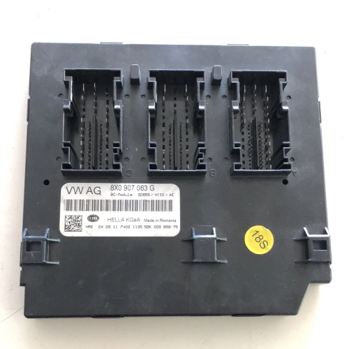 8X0907063G CENTRALINA BODY COMPUTER MODULO BCM AUDI A1 1.6 D 77KW 2011