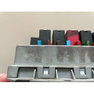 46835603 SCATOLA PORTAFUSIBILE FIAT PUNTO (188) 1.3 MULTIJET 16V 70CV (2005)  