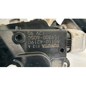 85110-42190 159300-6050 Motorino tergicristallo anteriore Toyota Rav 4 (XA40) 2015