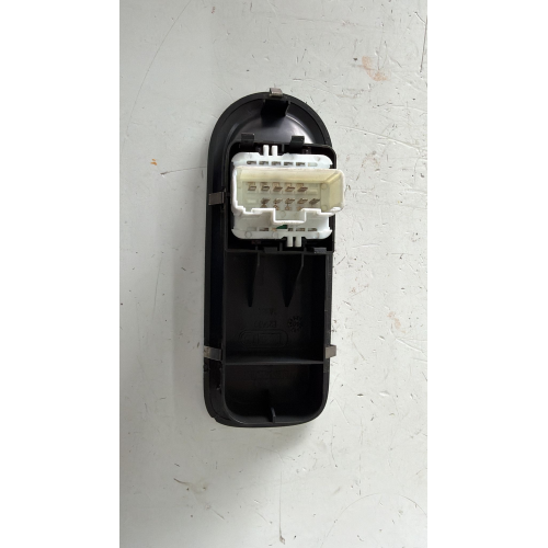 8200356519 GRUPPO COMANDI ALZACRISTALLI 2 TASTI RENAULT CLIO III (B85-C85-S85)  2007