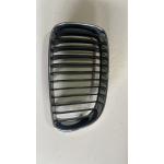 7166440 GRIGLIA CROMATA PARAURTI ANTERIORE DESTRA BMW 118 D E87 2005