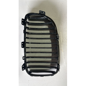 7166440 GRIGLIA CROMATA PARAURTI ANTERIORE DESTRA BMW 118 D E87 2005 224059-10