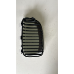 7166440 GRIGLIA CROMATA PARAURTI ANTERIORE DESTRA BMW 118 D E87 2005 224059-10