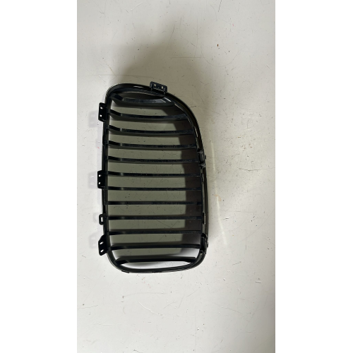7166440 GRIGLIA CROMATA PARAURTI ANTERIORE DESTRA BMW 118 D E87 2005 224059-10