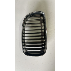 7166440 GRIGLIA CROMATA PARAURTI ANTERIORE DESTRA BMW 118 D E87 2005 224059-10