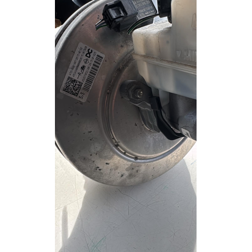 472102018R T POMPA SERVOFRENO RENAULT TWINGO III 1.0 B 2014 261510192 2525785221 2012615101925