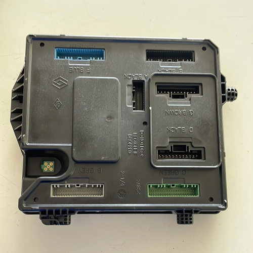 284B13640R CENTRALINA BODY COMPUTER BCM RENAULT MEGANE III 1.5 D 81KW 2010 S180098201