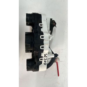 8A6118549 8A69199880 CENTRALINA COMANDO CLIMA ARIA FORD FIESTA 2017 E1064277D040447 