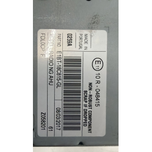 E1BT-18C815-GL RADIO AUTORADIO FORD FIESTA 1.4 B GPL 71KW 2017 RTJD 10R-048415