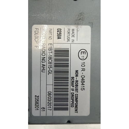 E1BT-18C815-GL RADIO AUTORADIO FORD FIESTA 1.4 B GPL 71KW 2017 RTJD 10R-048415