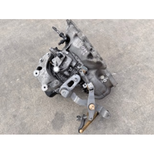 CAMBIO OPEL CORSA D 1.2 B 63KW 2015 A12XER BENZINA 69000KM A12XER