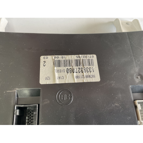1339327080 QUADRO STUMENTI CONTACHILOMETRI PEUGEOT Boxer Van (244) 2.2 HDi Diesel (101 CV / 74 kW 4HY (DW12UTED), da anno 2001 - 2006) 503000121100