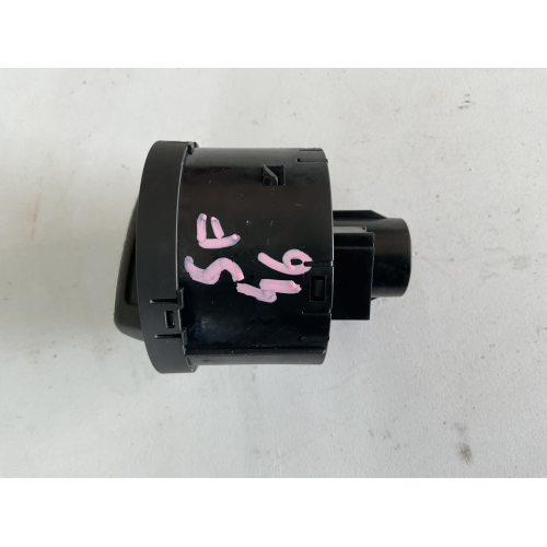 5G0941431AJ COMANDO LUCI VOLKSWAGEN Polo V (6R1, 6C1) 1.4 TDI Diesel 75CV 55kW CUS da anno 2014 - 2017 75000KM 10112676