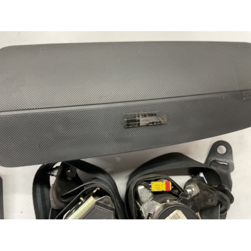 8201163304 KIT AIRBAG DACIA DUSTER I ANNO 2012 28.4076-5204.3 609979300 008R-000 008L-000 BAM-PT11-1746 34041872A 9852500028R